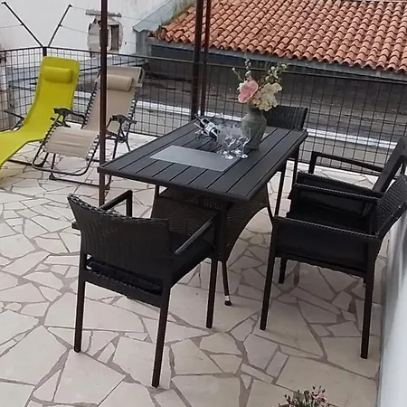 בית נופש Kuca Za Odmor Varos