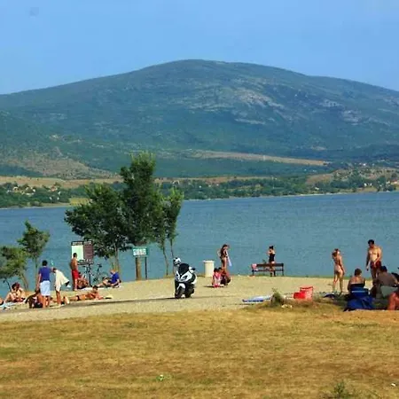 Kuca Za Odmor Varos